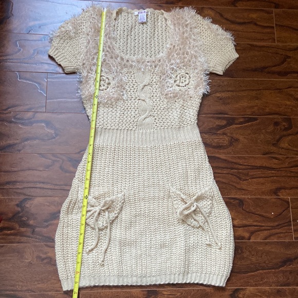 Beige sweater dress in size M - Picture 11 of 12